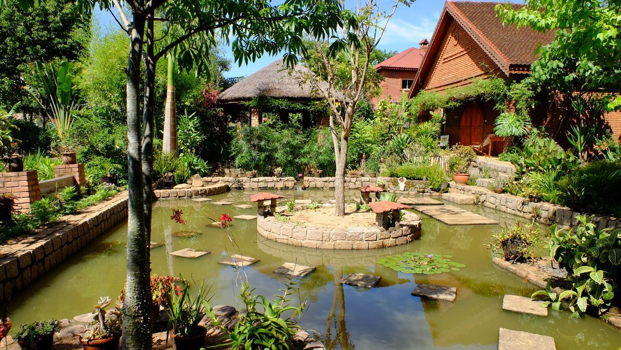Eco Lodge Les Chambres Du Voyageur Антсирабе Екстериор снимка