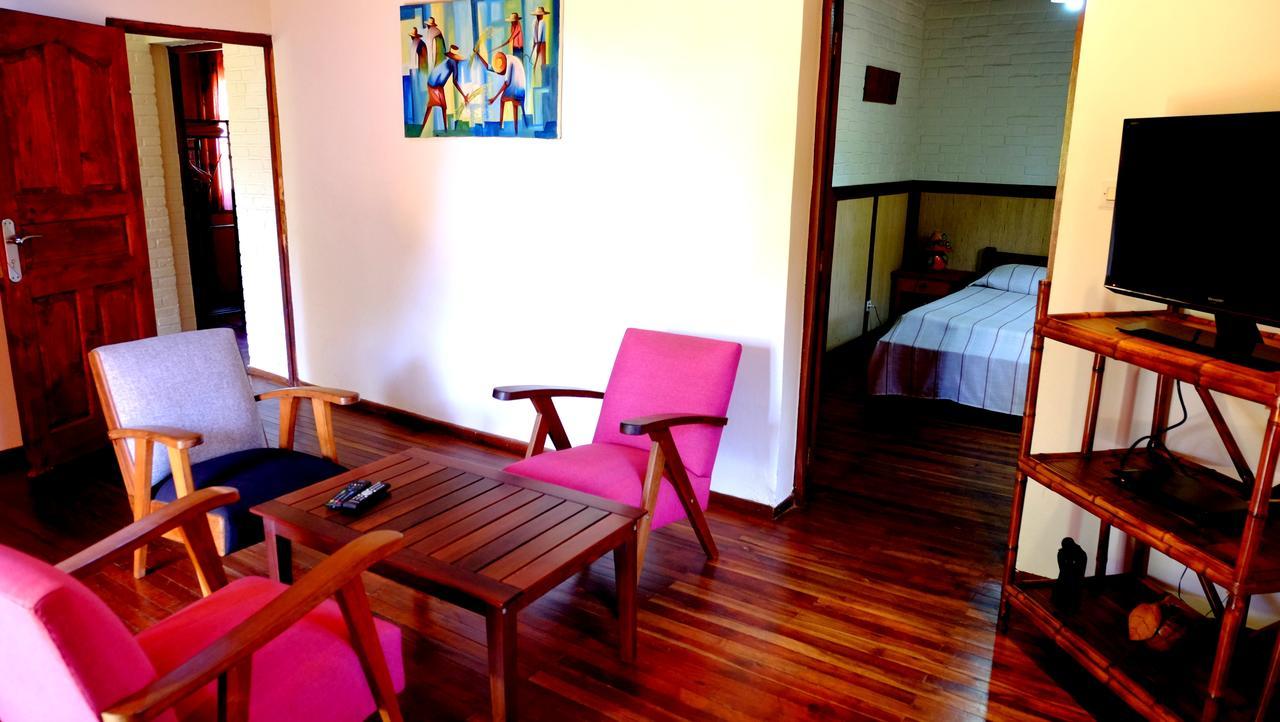 Eco Lodge Les Chambres Du Voyageur Антсирабе Екстериор снимка